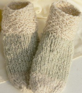 short socks, hand knitted, spiral knit