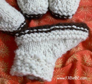 knitting woolen slippers