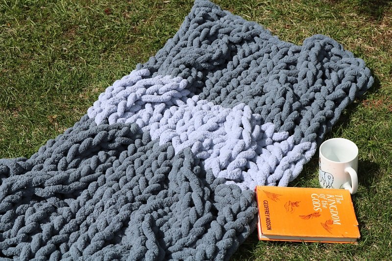 two-tone grey blanket in super chunky chenille yarn