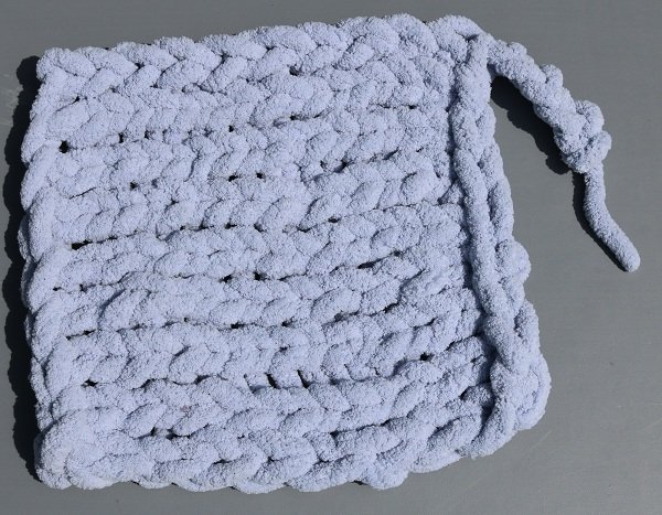 chenille yarn swatch periwinkle grey